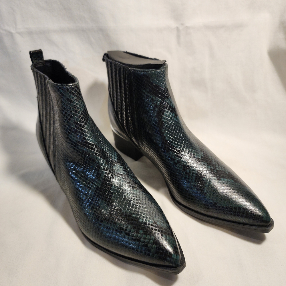 Marc Fisher Dk Green Snake Print Ankle Boots - Picture 5 of 5